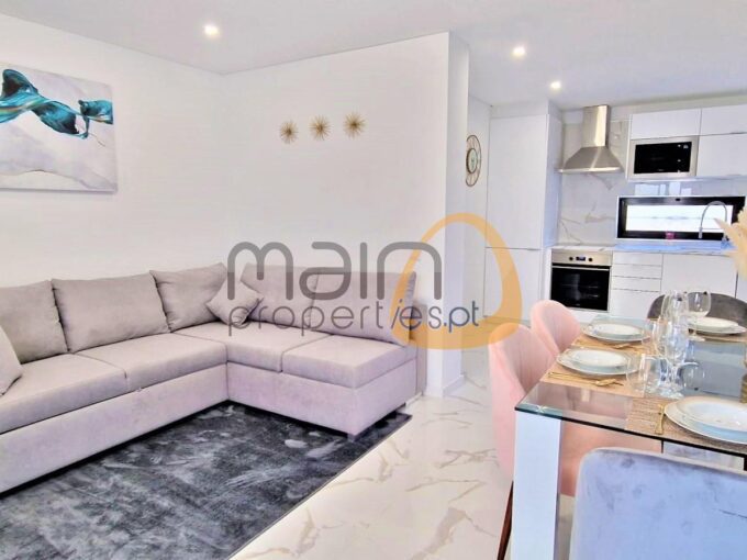 MainProperties :: Apartamento com 1 quarto em condomínio com piscina a 700 metros da praia em Albufeira :: MP227AV